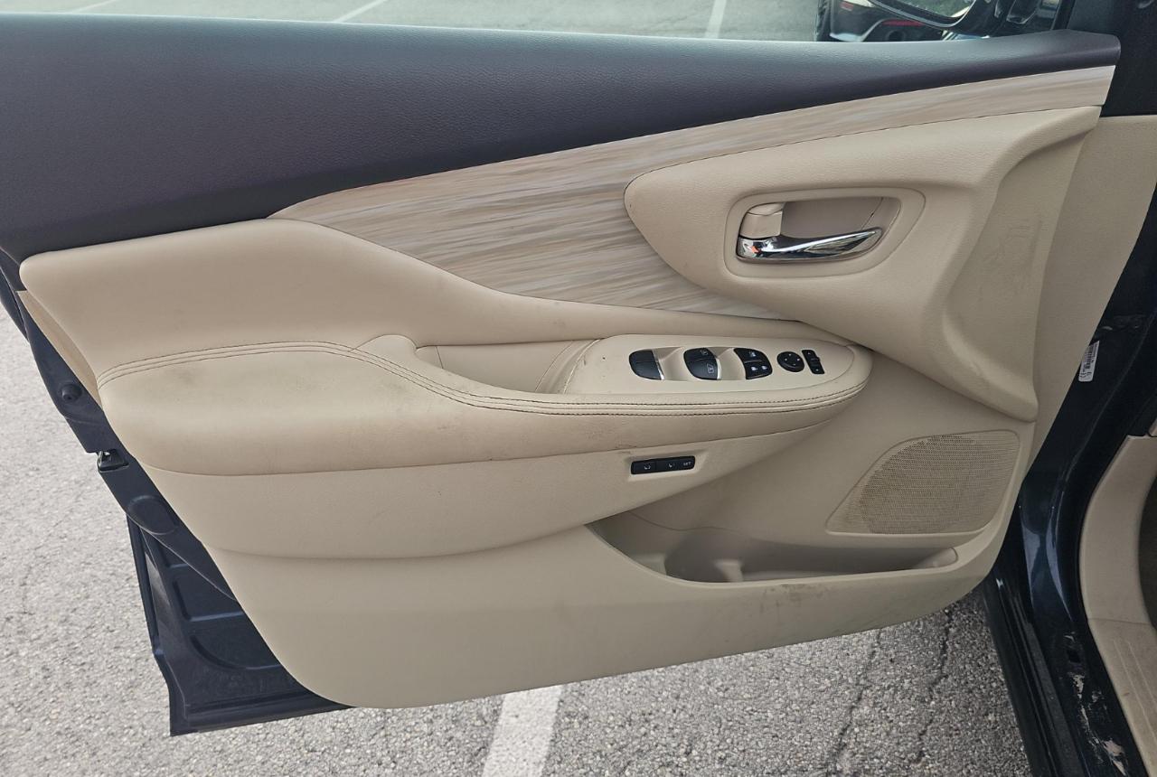 Nissan Murano  2015