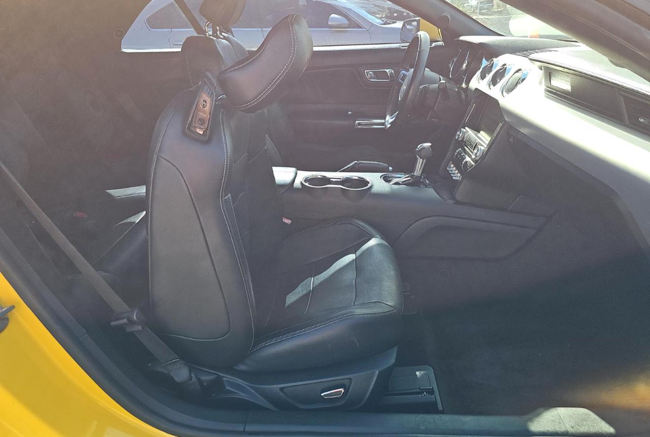 Ford Mustang  2015