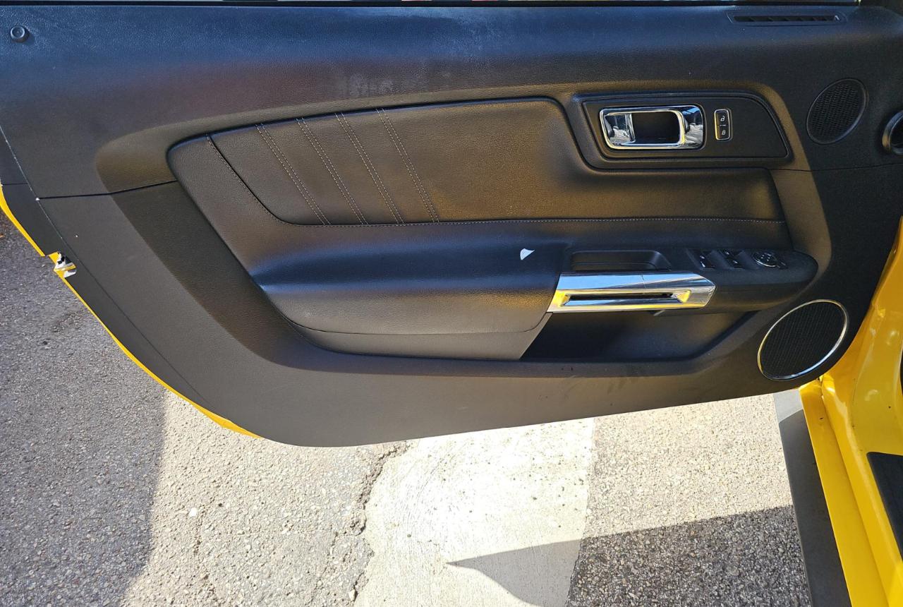 Ford Mustang  2015