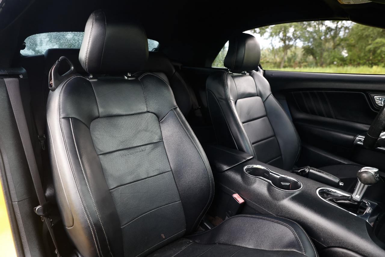 Ford Mustang  2015
