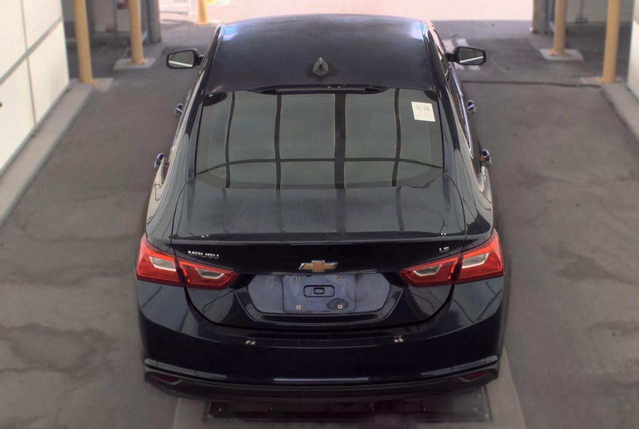 Chevrolet Malibu  2016