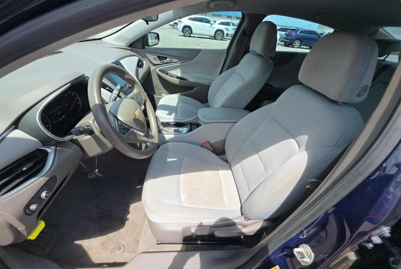 Chevrolet Malibu  2016