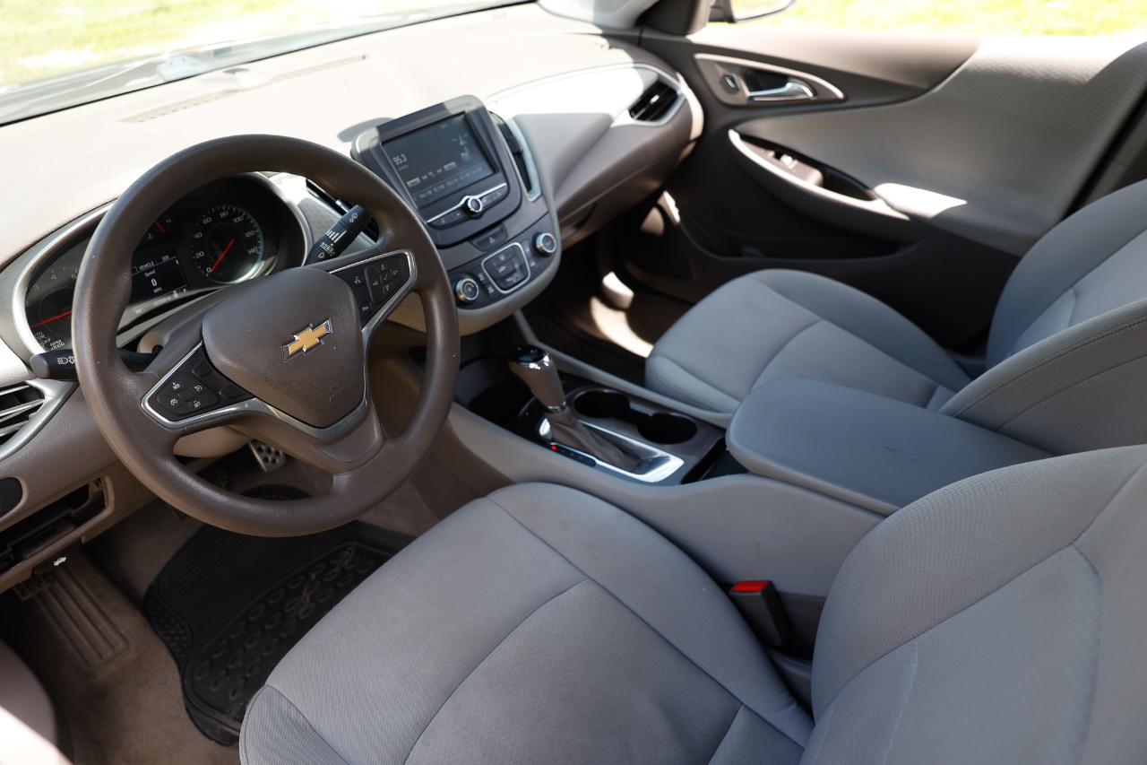 Chevrolet Malibu photo 4