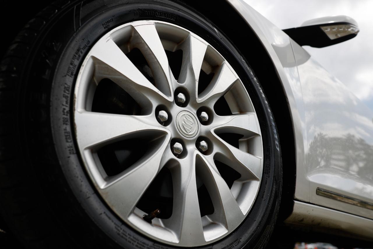 Buick LaCrosse  2015