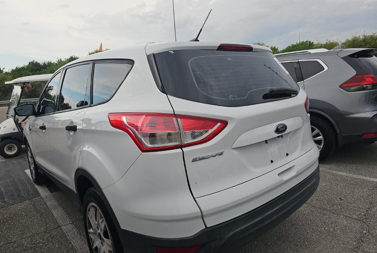 Ford Escape  2016