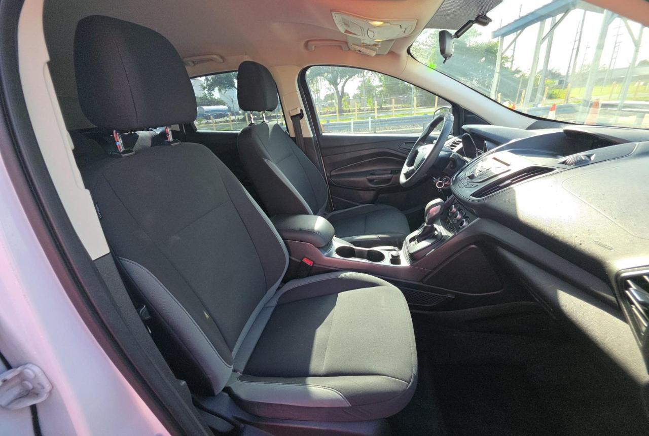 Ford Escape  2016