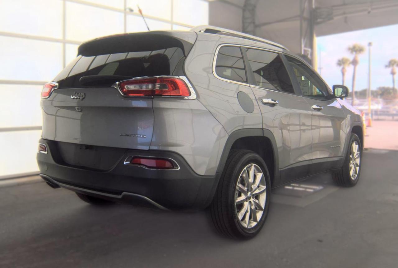 Jeep Cherokee  2016