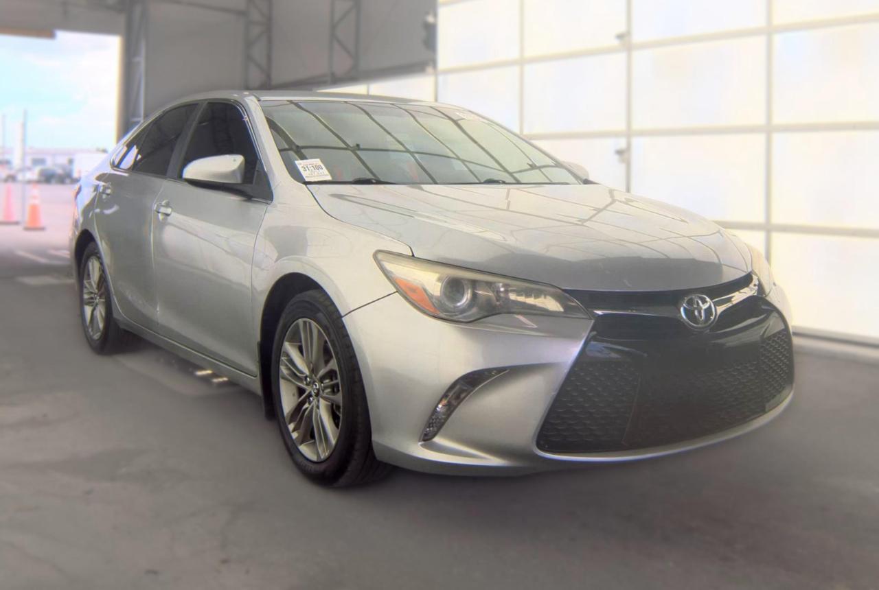 Toyota Camry  2017