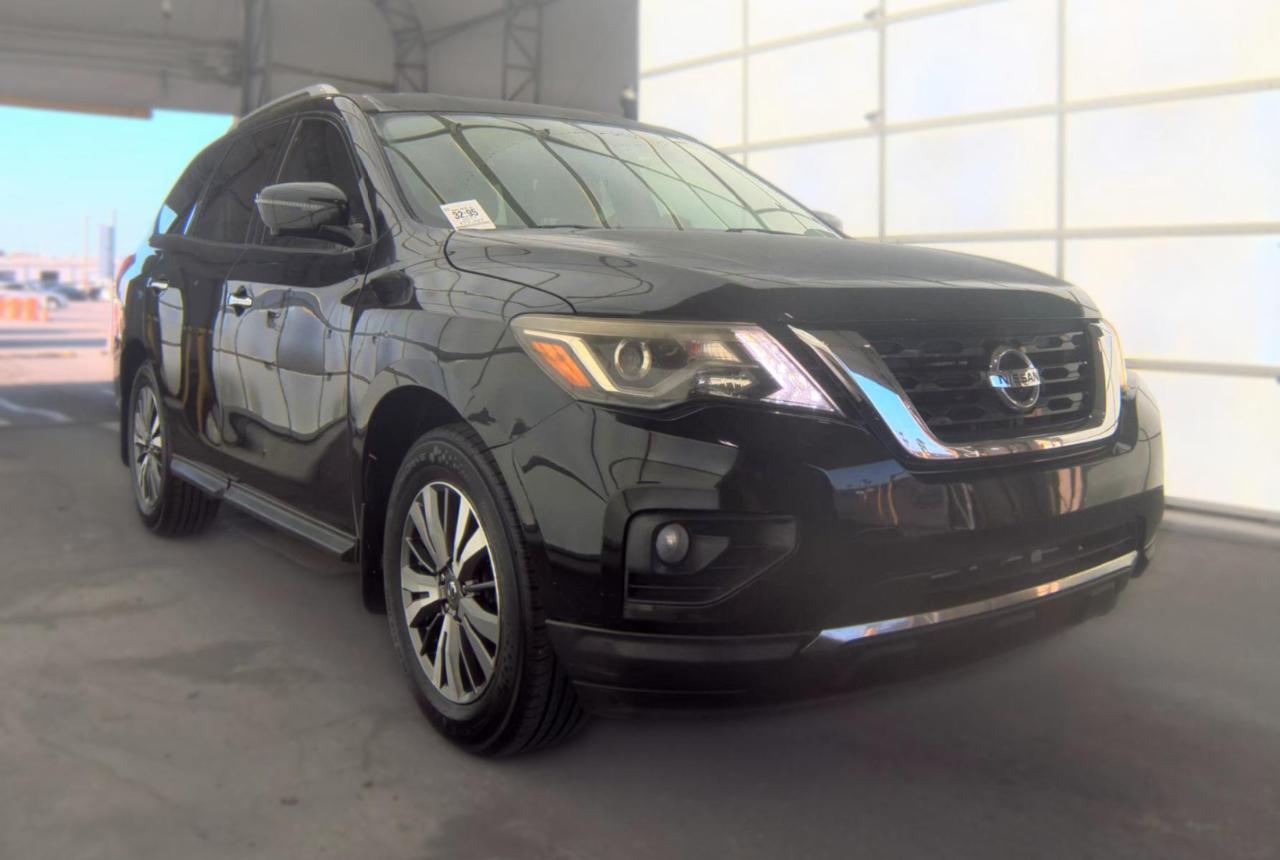 Nissan Pathfinder  2017