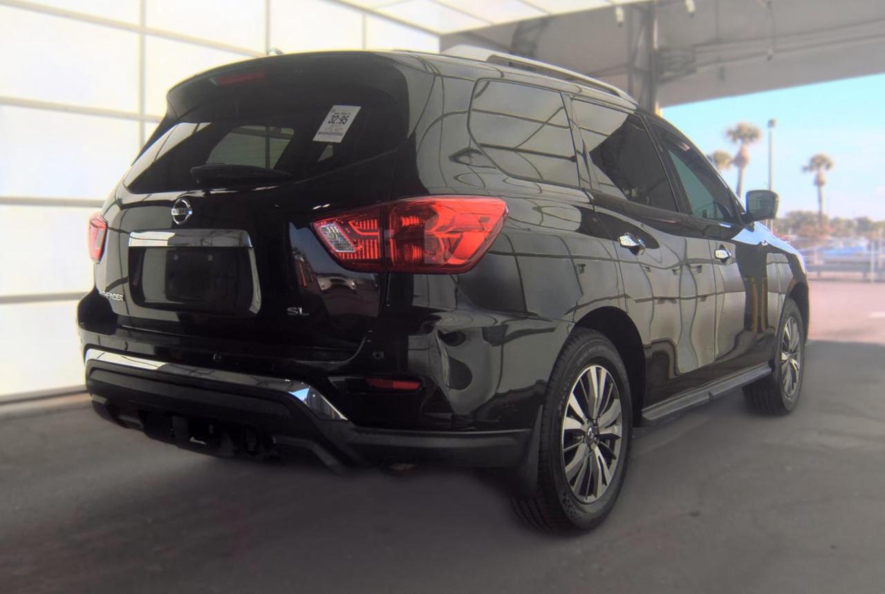 Nissan Pathfinder  2017