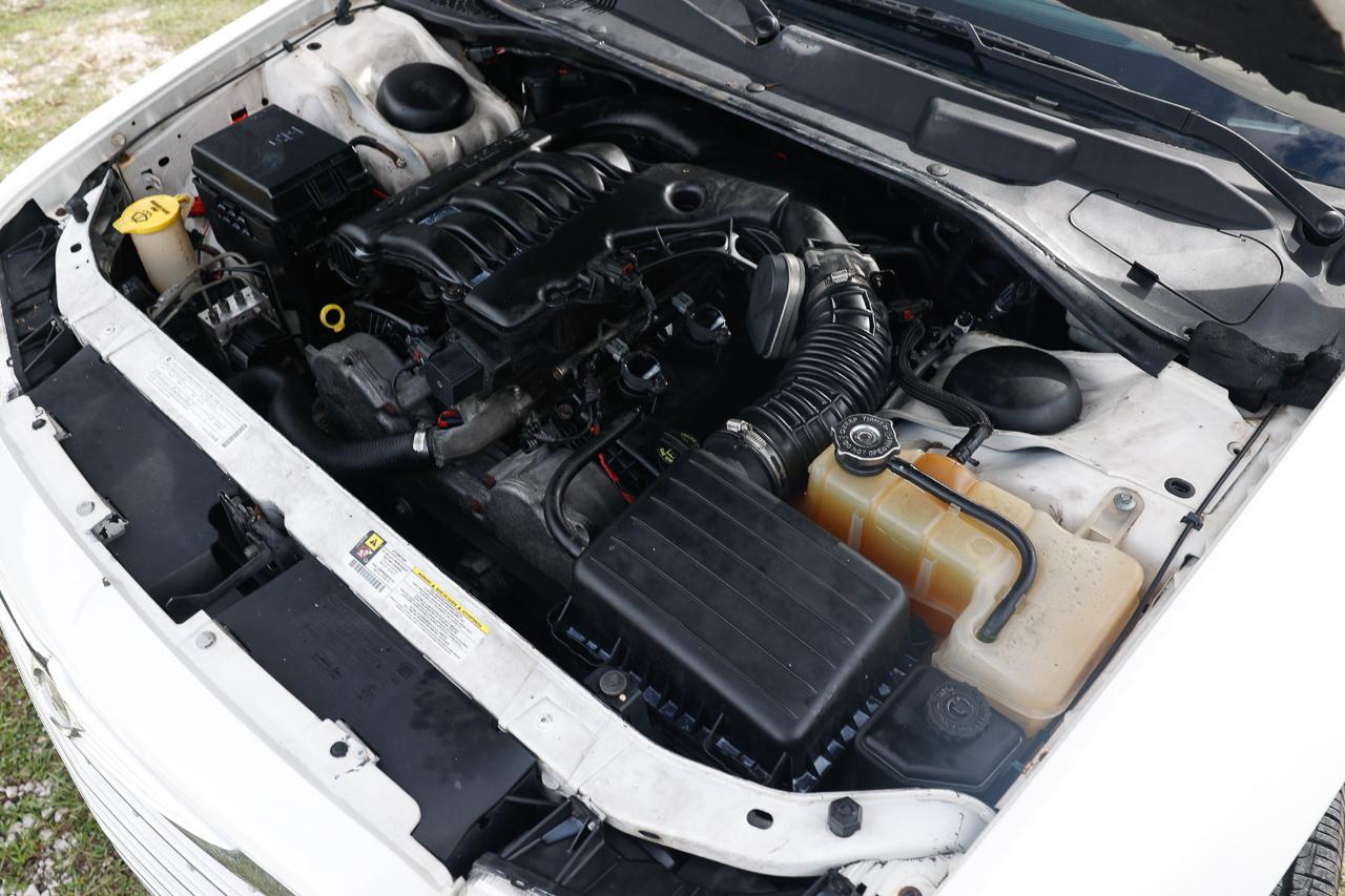 Chrysler 300  2010