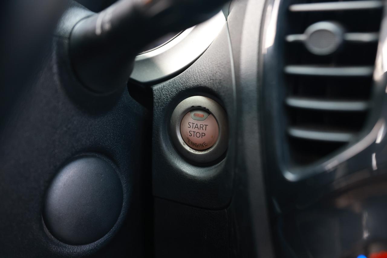 Nissan Juke  2012