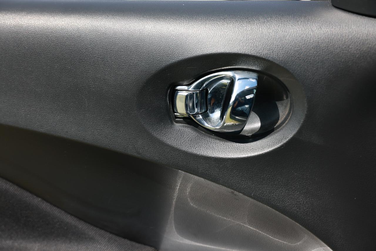 Nissan Juke  2012