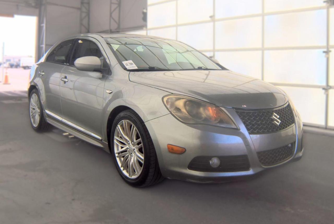 Suzuki Kizashi  2011