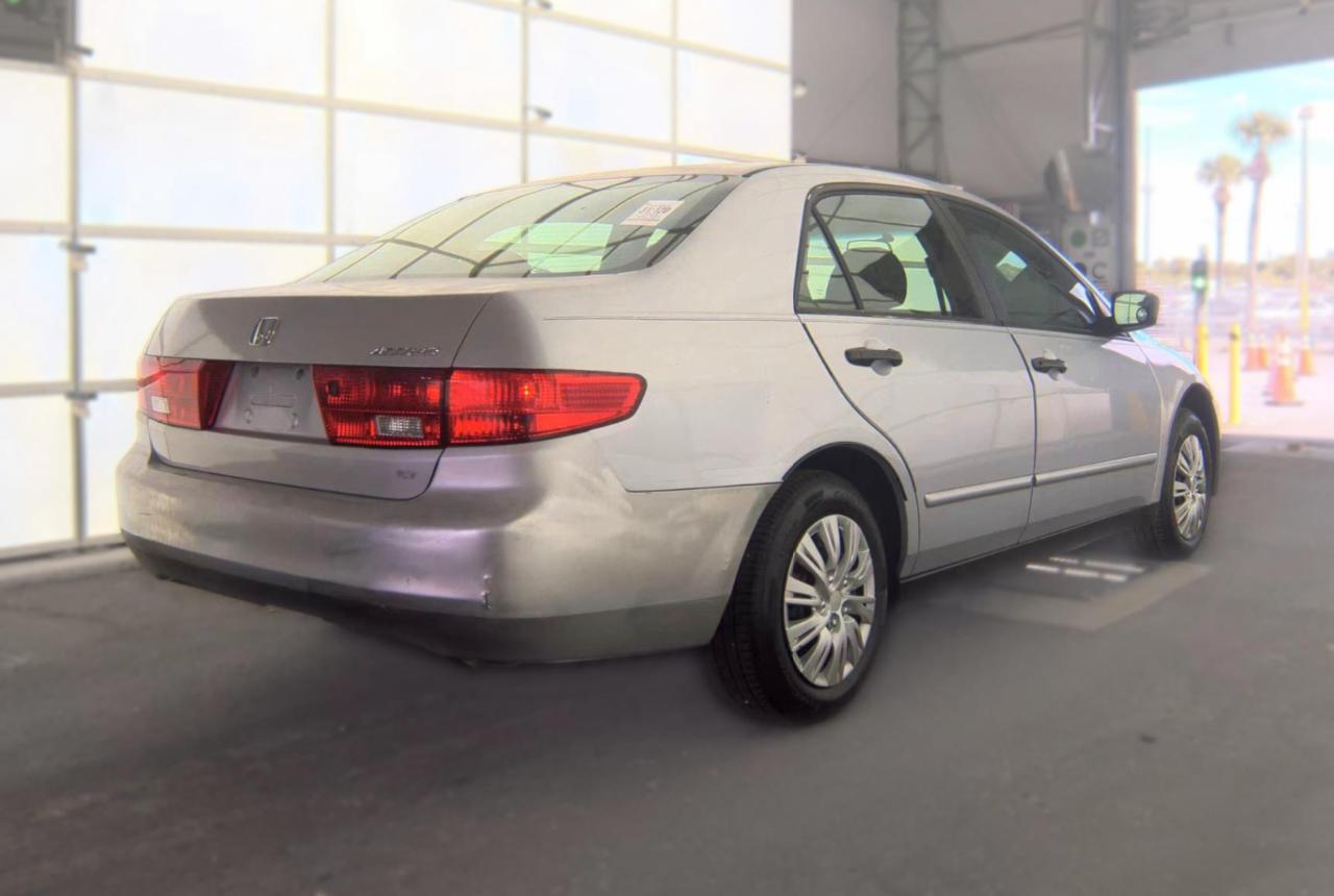 Honda Accord Sdn  2005