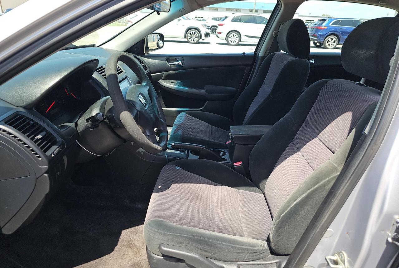 Honda Accord Sdn  2005