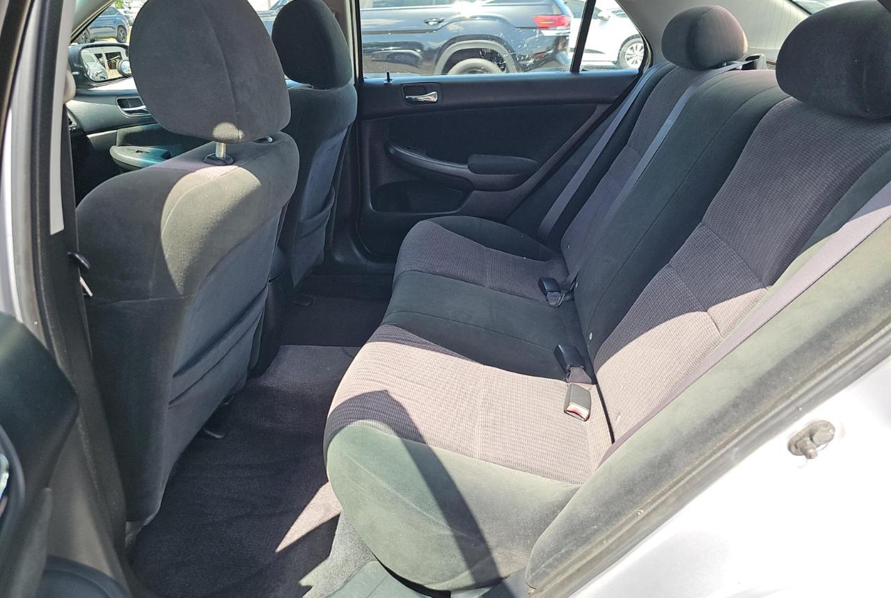 Honda Accord Sdn  2005