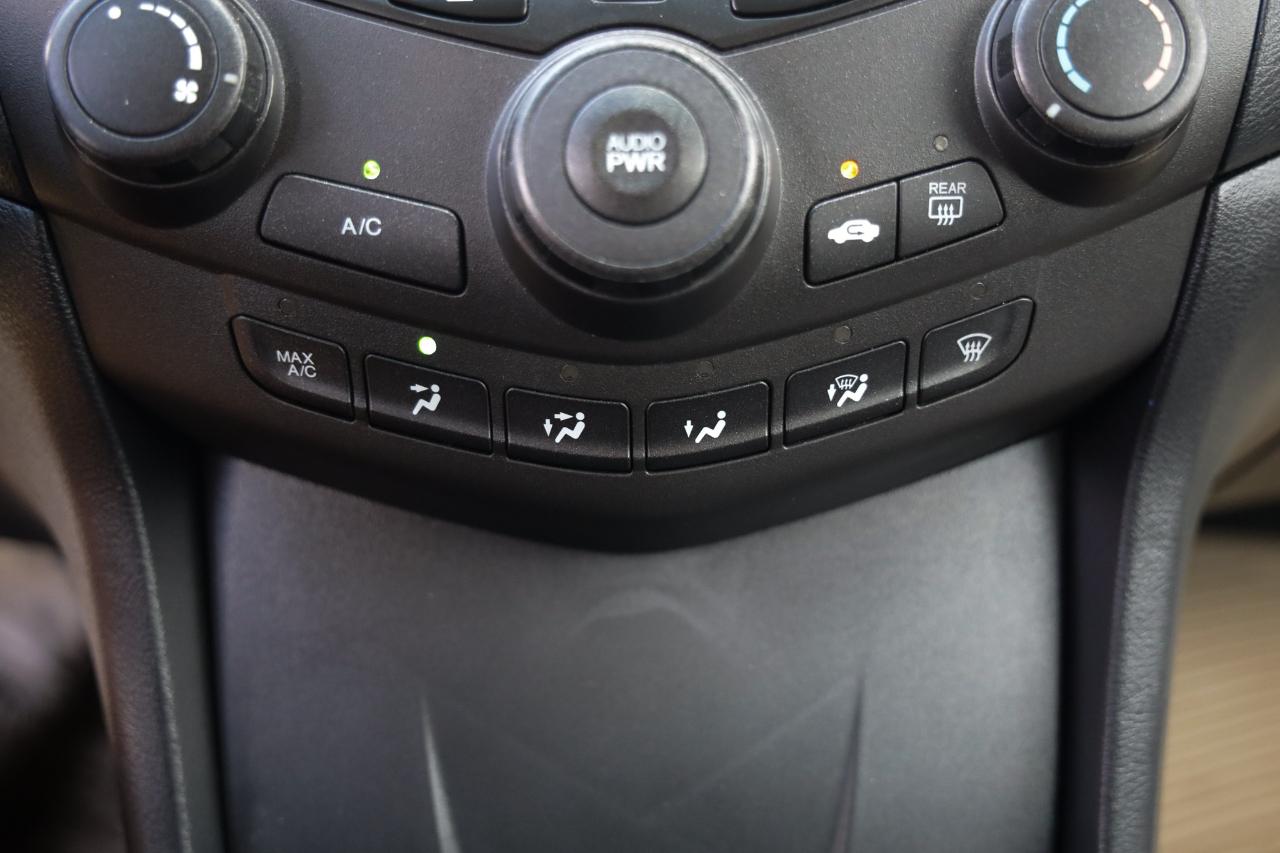 Honda Accord Sdn  2005