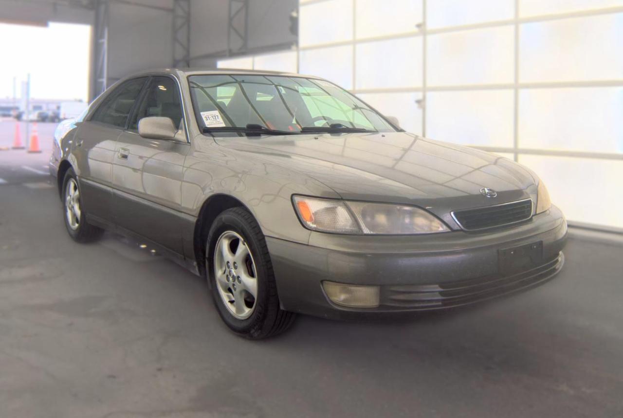 Lexus ES 300 Luxury Sport Sdn  1998