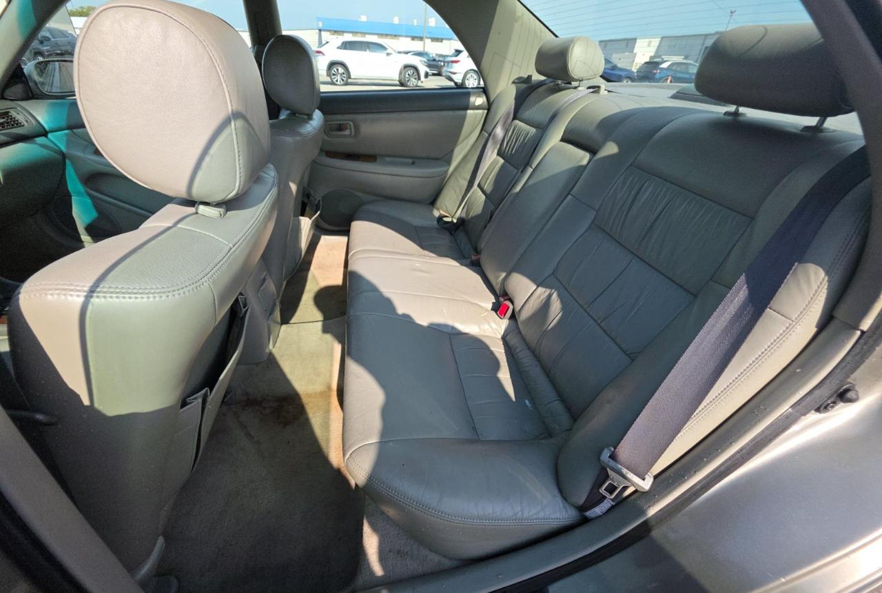Lexus ES 300 Luxury Sport Sdn  1998