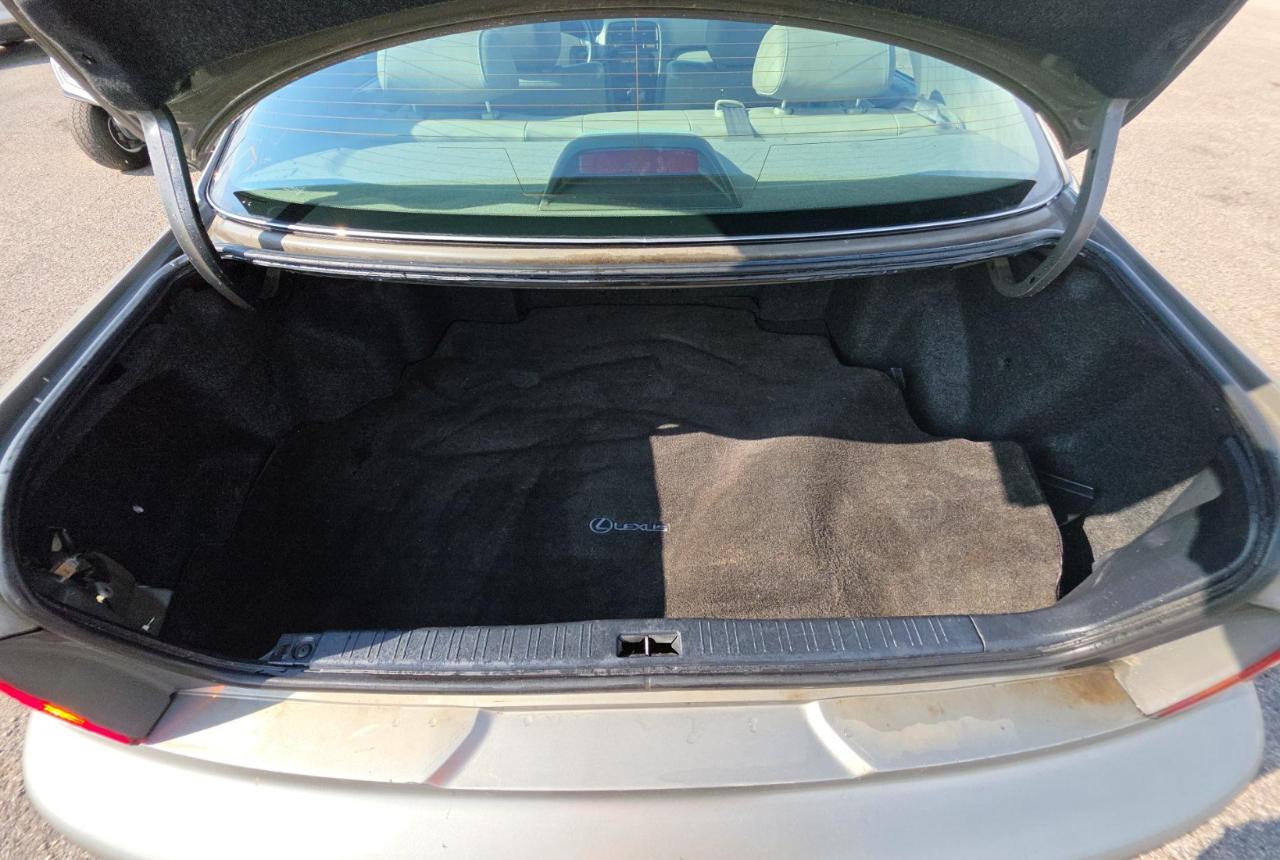 Lexus ES 300 Luxury Sport Sdn  1998