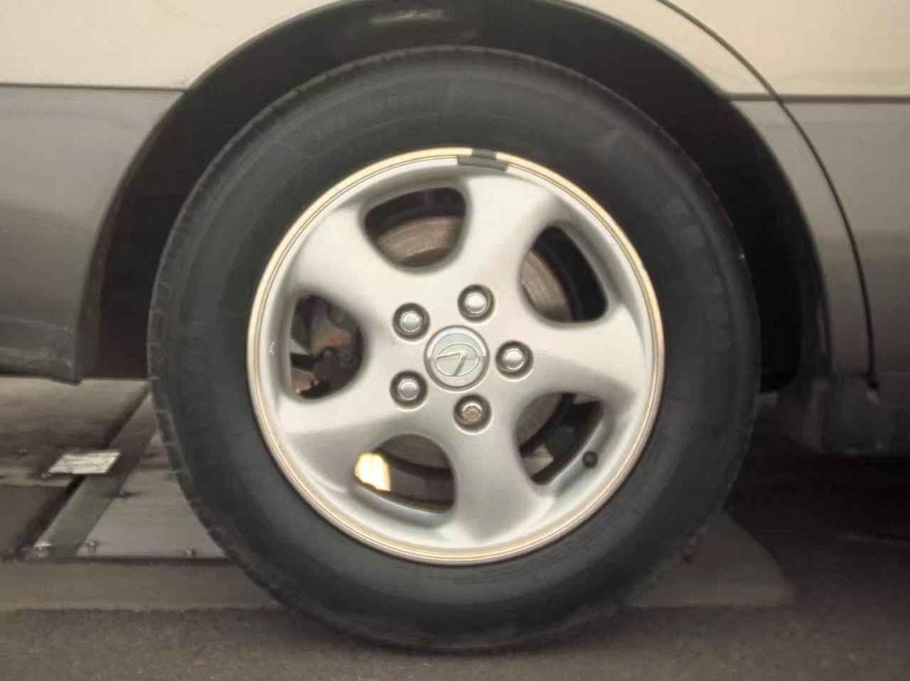 Lexus ES 300 Luxury Sport Sdn  1998