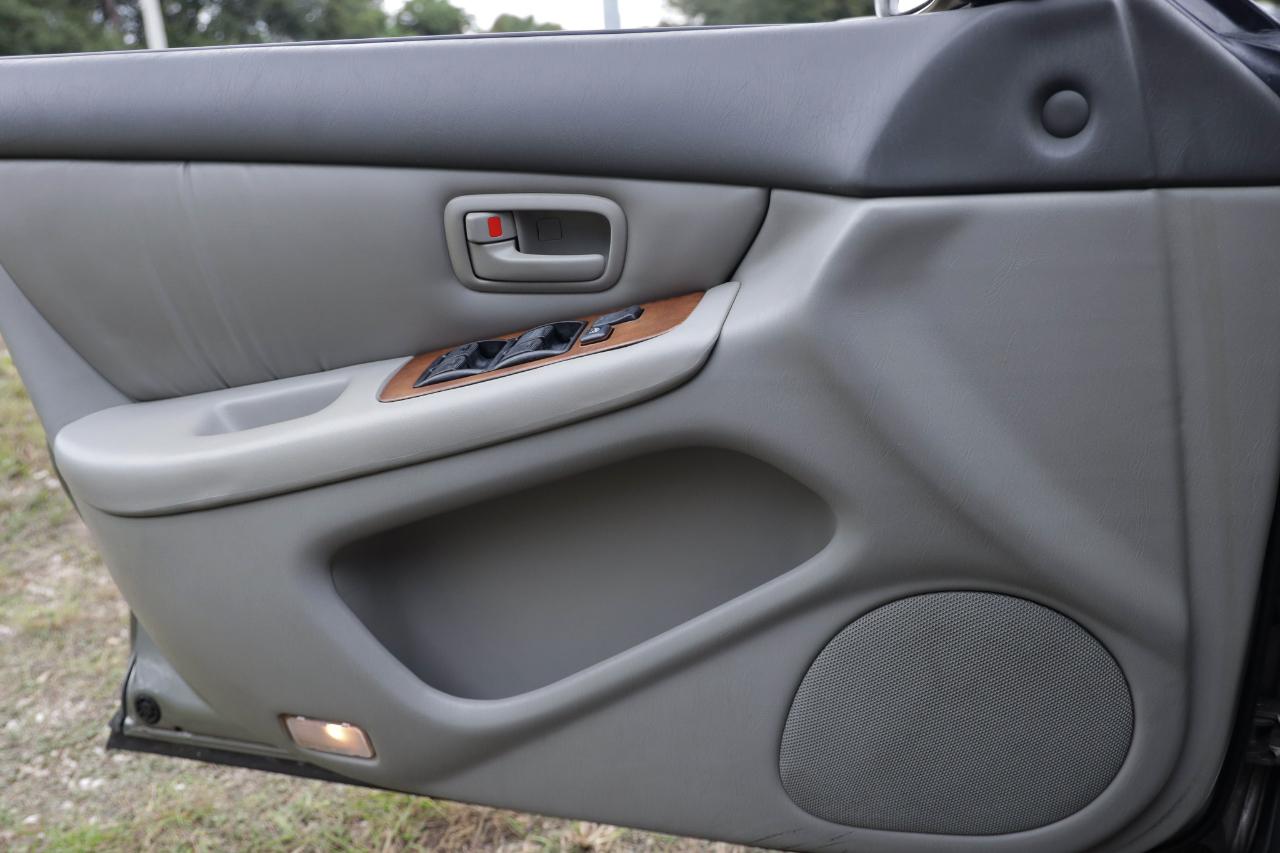 Lexus ES 300 Luxury Sport Sdn  1998