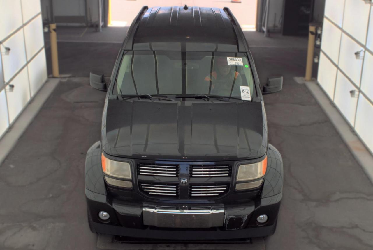 Dodge Nitro  2011