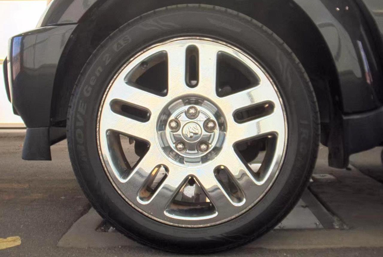 Dodge Nitro  2011