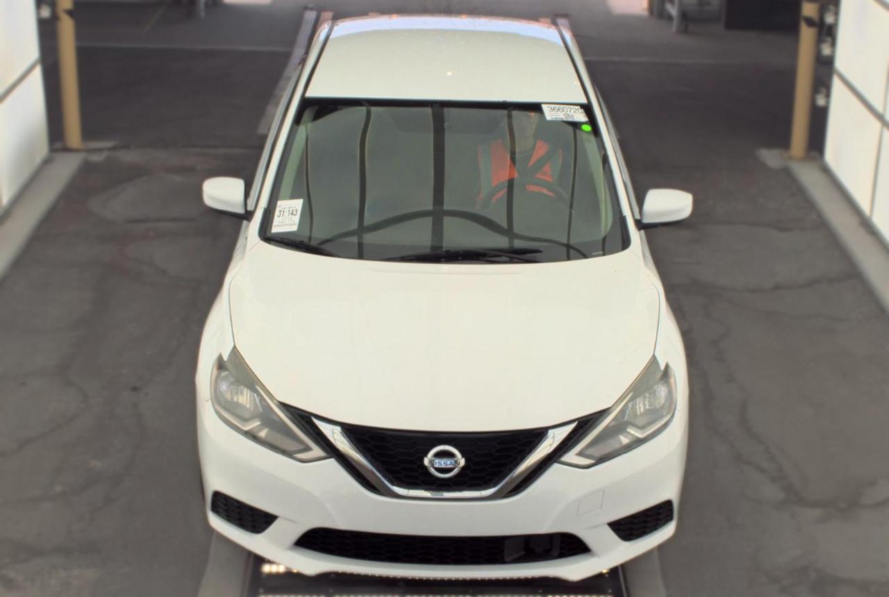 Nissan Sentra  2018