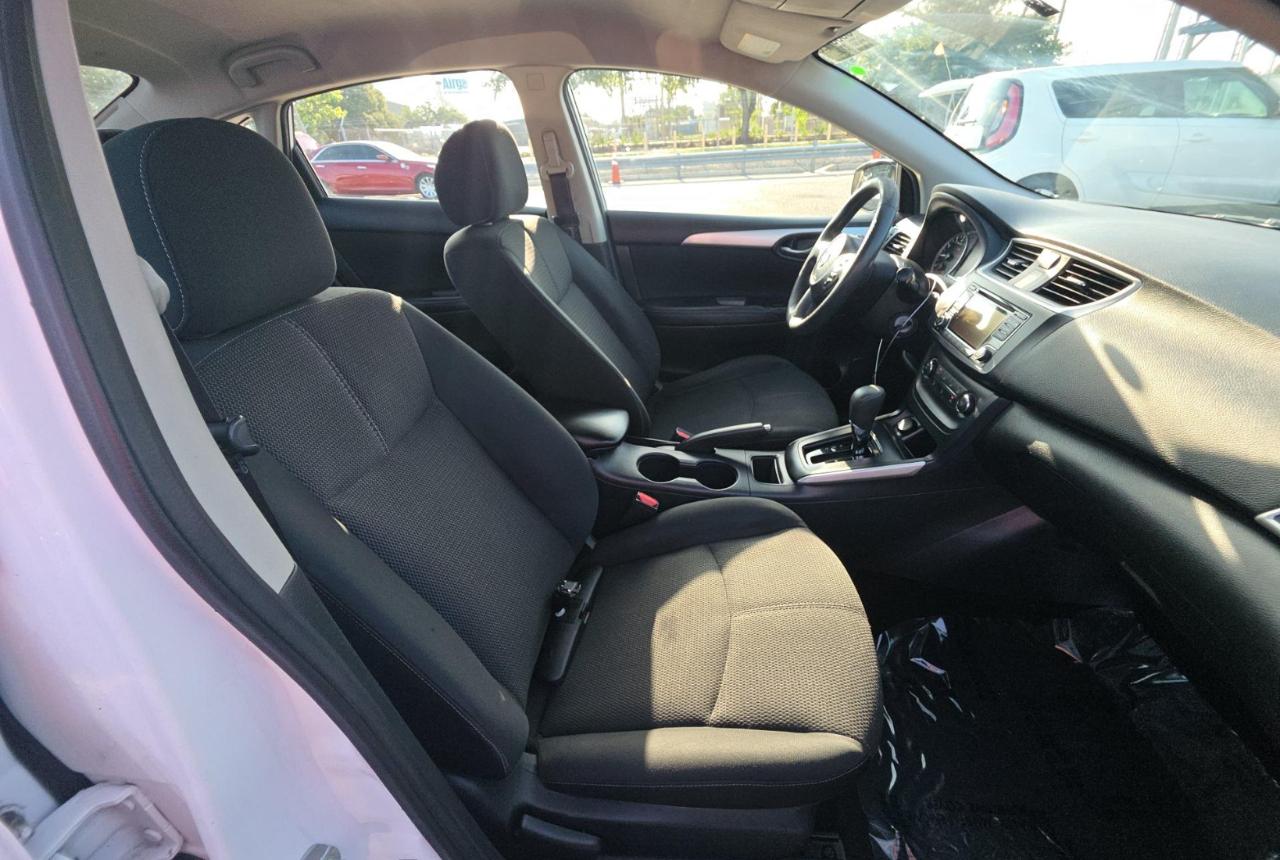 Nissan Sentra  2018