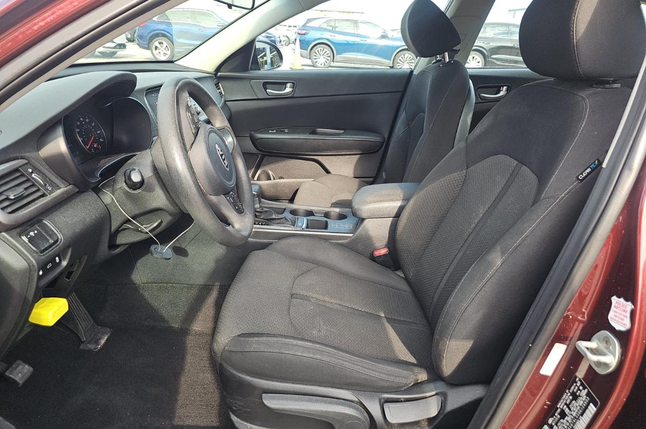 Kia Optima  2017