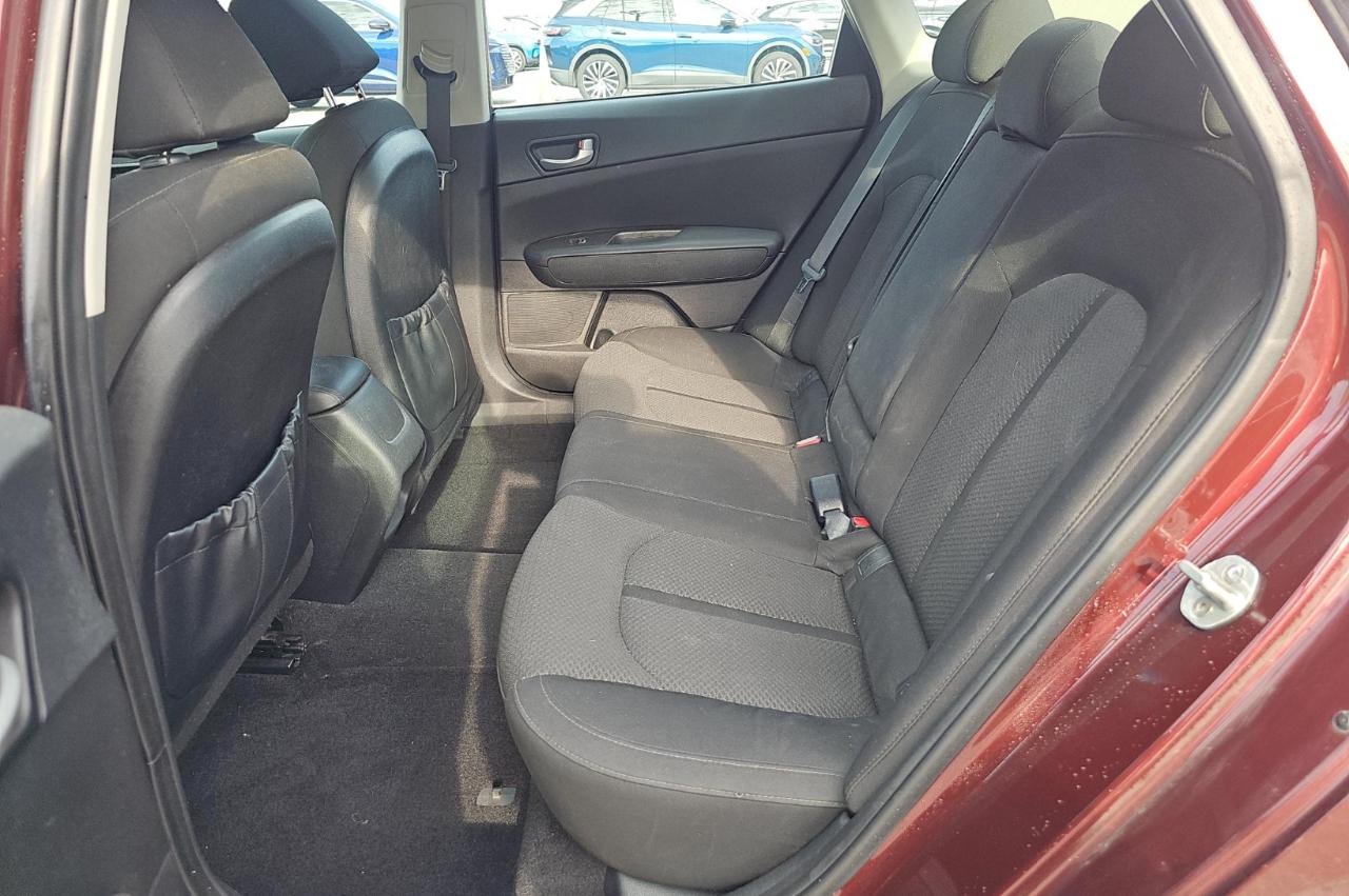 Kia Optima  2017