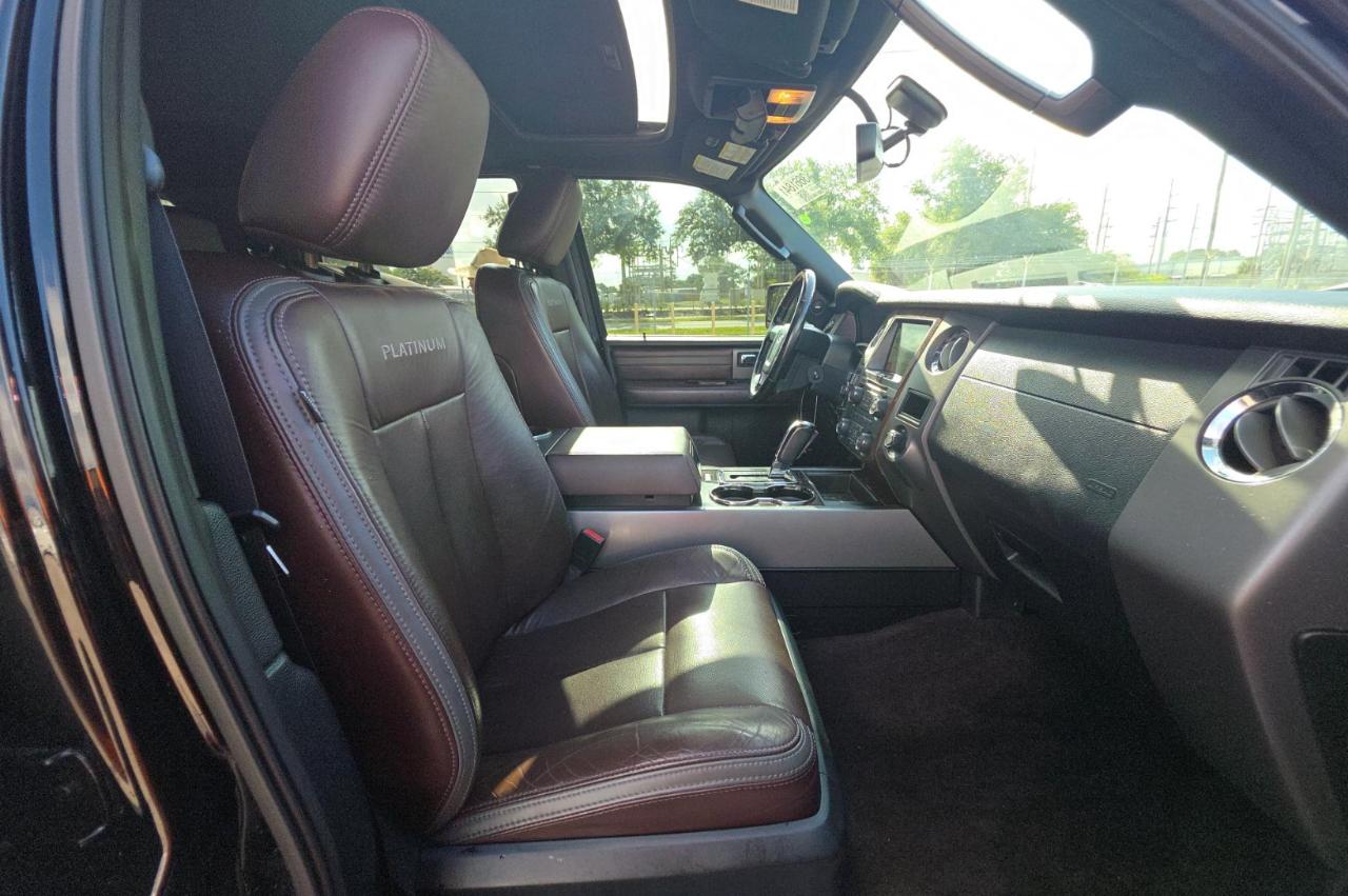 Ford Expedition  2016