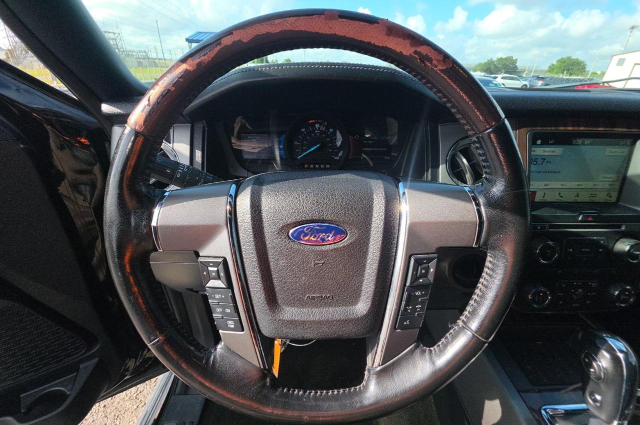 Ford Expedition  2016