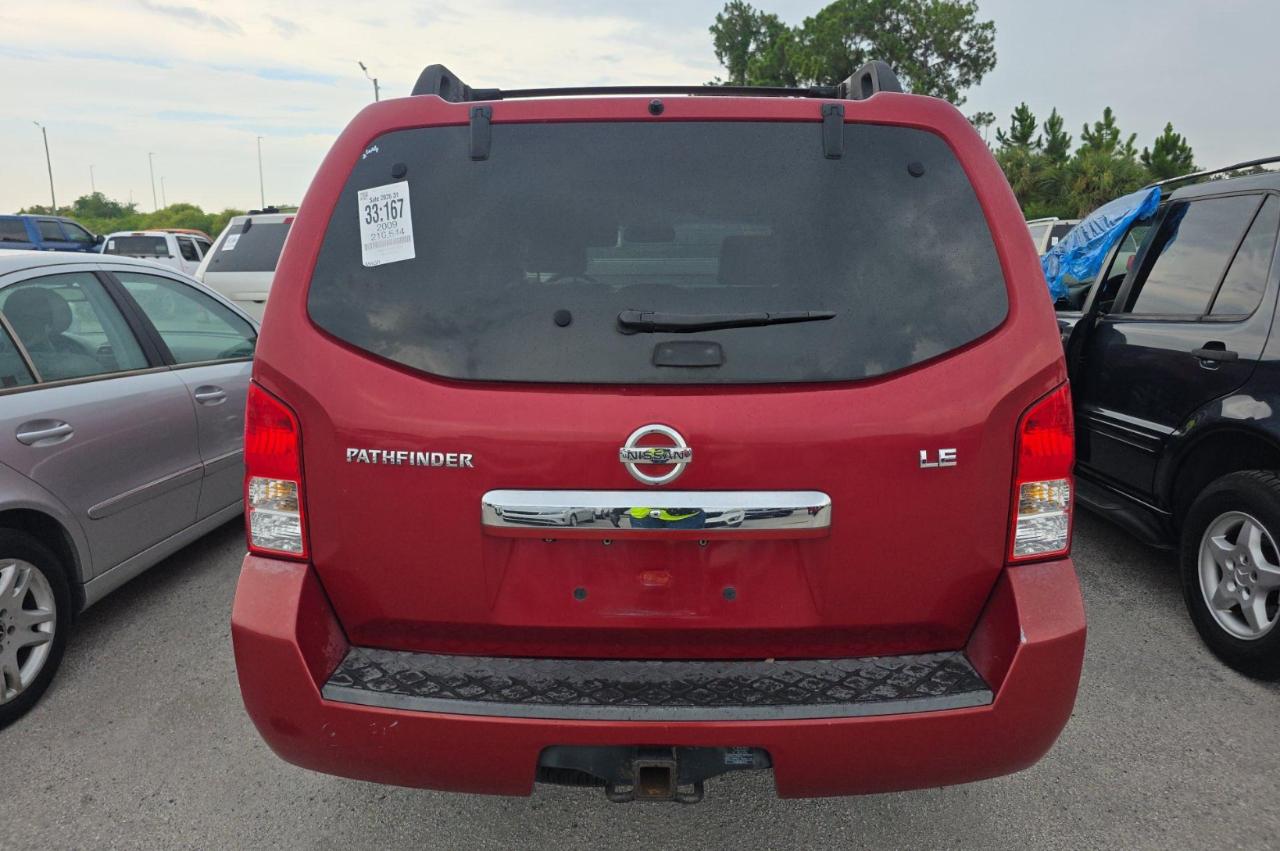Nissan Pathfinder  2009