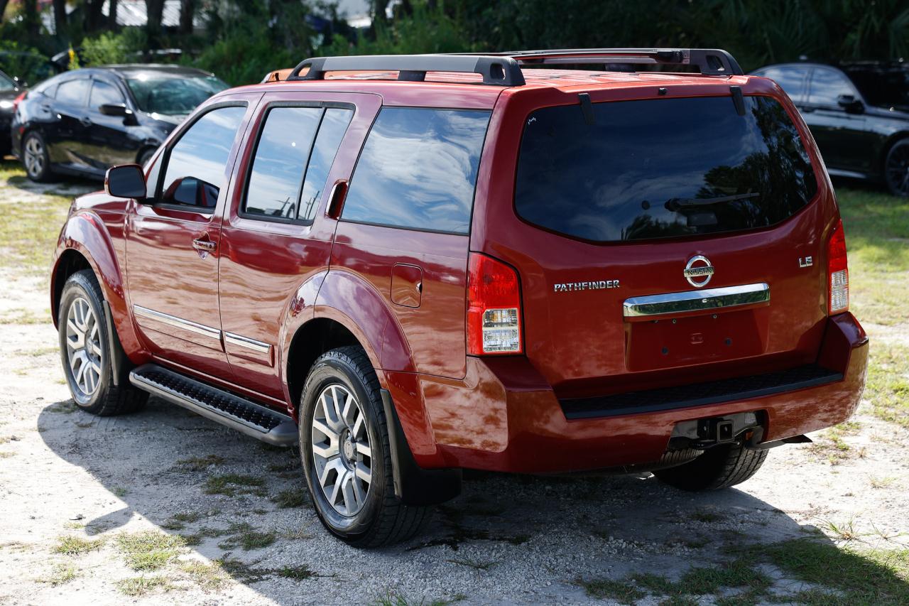 Nissan Pathfinder  2009