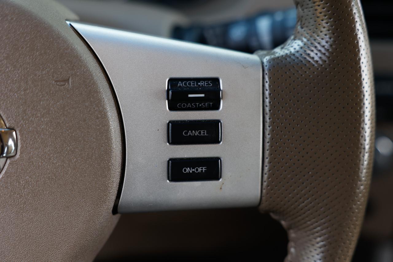 Nissan Pathfinder  2009