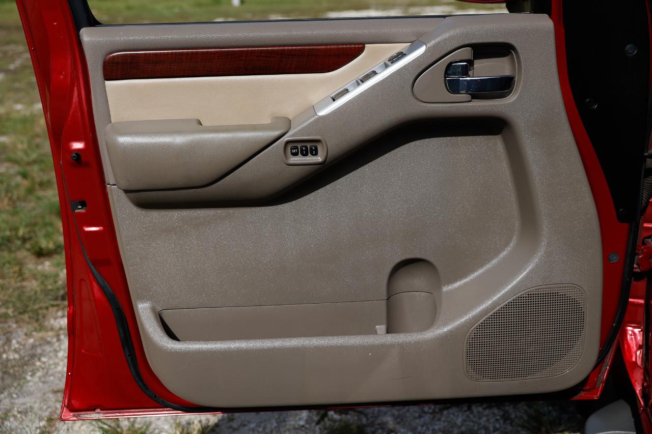 Nissan Pathfinder  2009