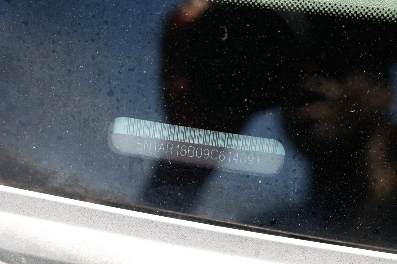 Nissan Pathfinder  2009