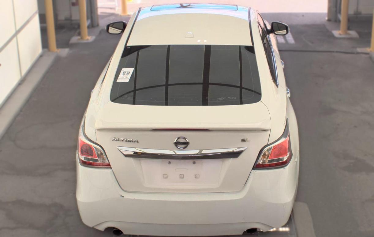 Nissan Altima  2015