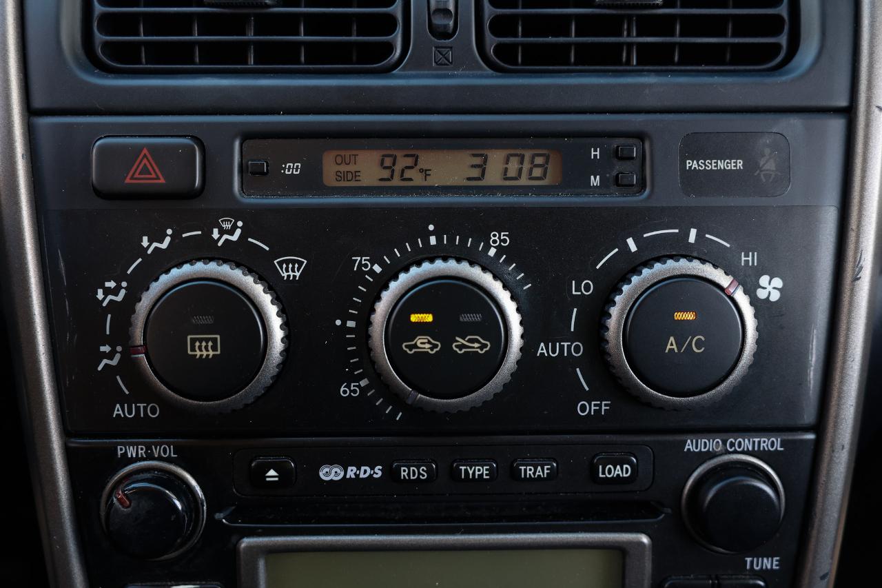 Lexus IS 300  2001