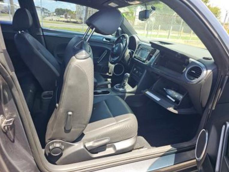 Volkswagen Beetle Coupe  2014