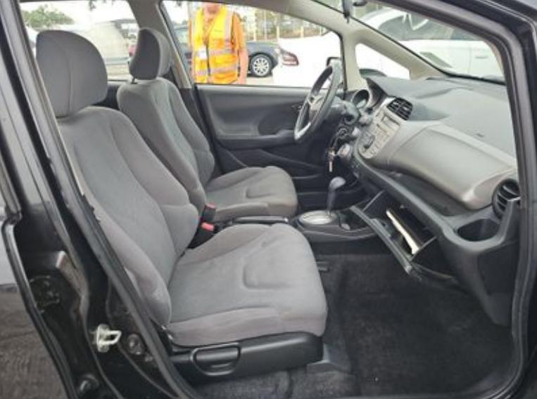 Honda Fit  2013