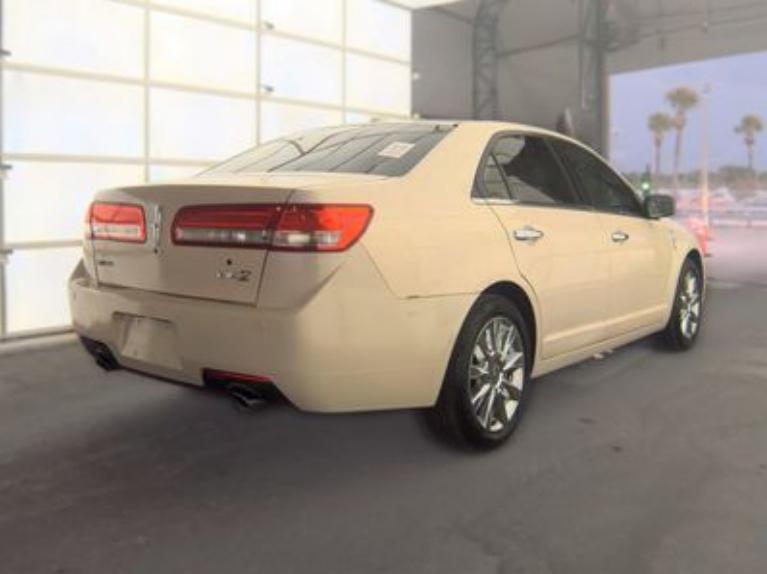 Lincoln MKZ  2012