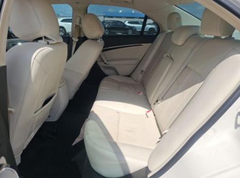 Lincoln MKZ  2012
