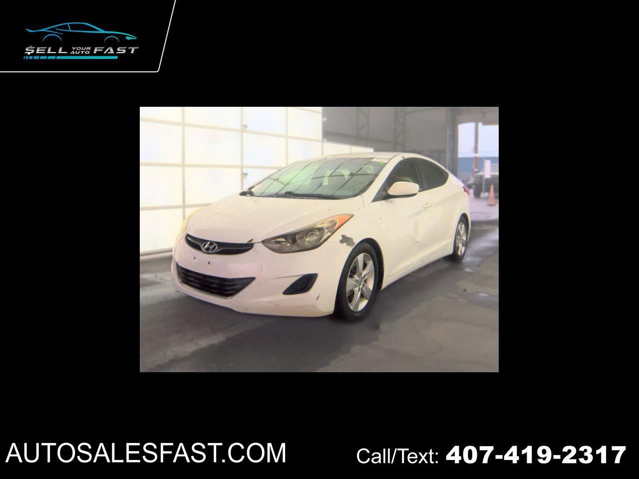 Hyundai Elantra  2013