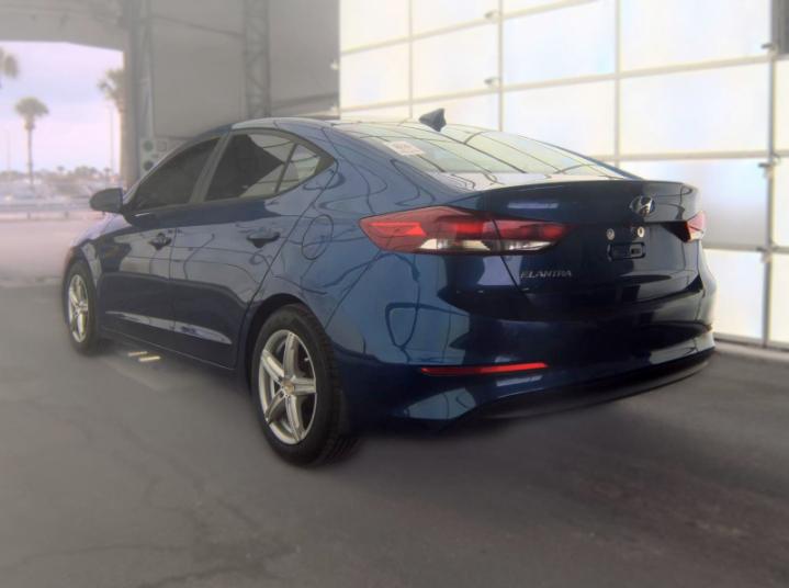 Hyundai Elantra  2018