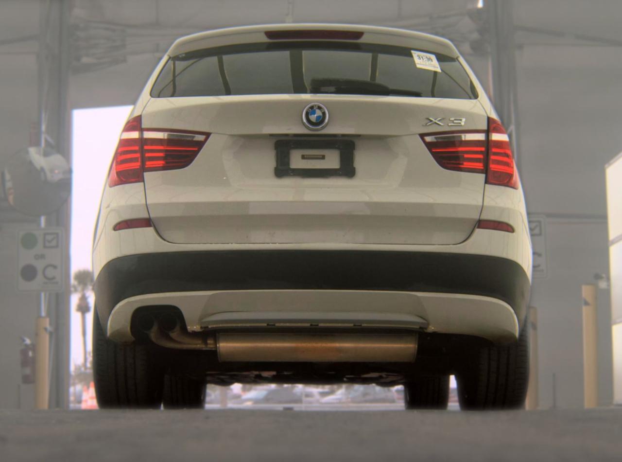 BMW X3  2011