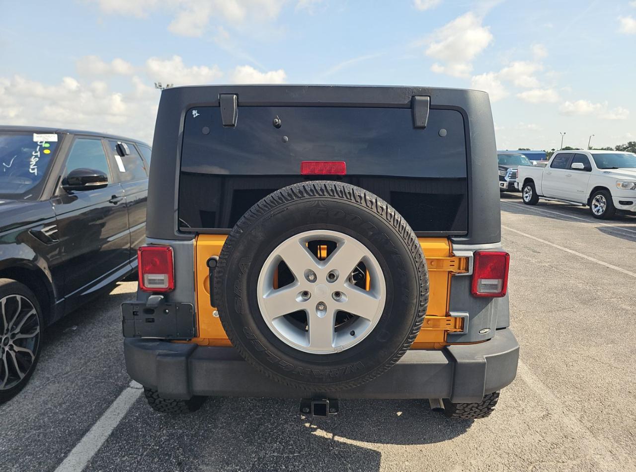 Jeep Wrangler Unlimited  2013